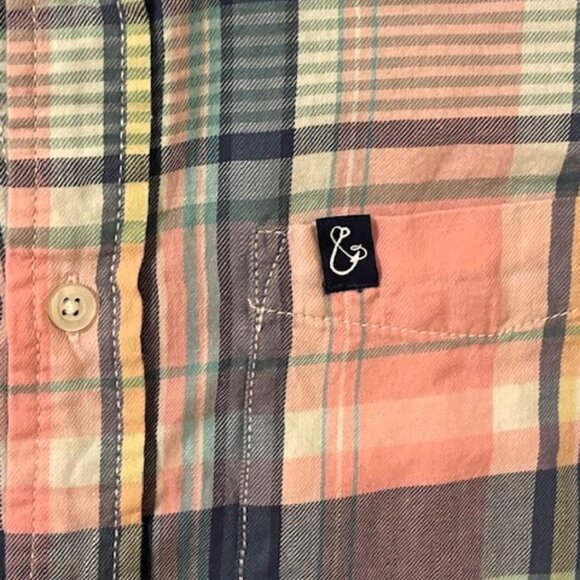 Tackle & Tides Mens Plaid Shirt Size Small Button Down Pocket Logo. - Picture 3 of 6
